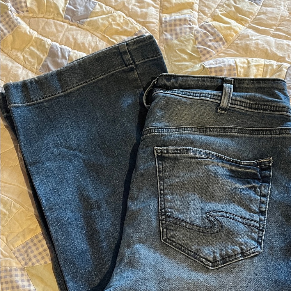 Silver Jeans Dark Blue Flare & Wide Leg
